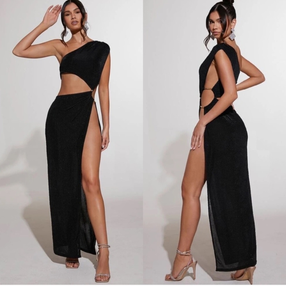 High-Slit One Shoulder Cut-out MAXI in BLACK